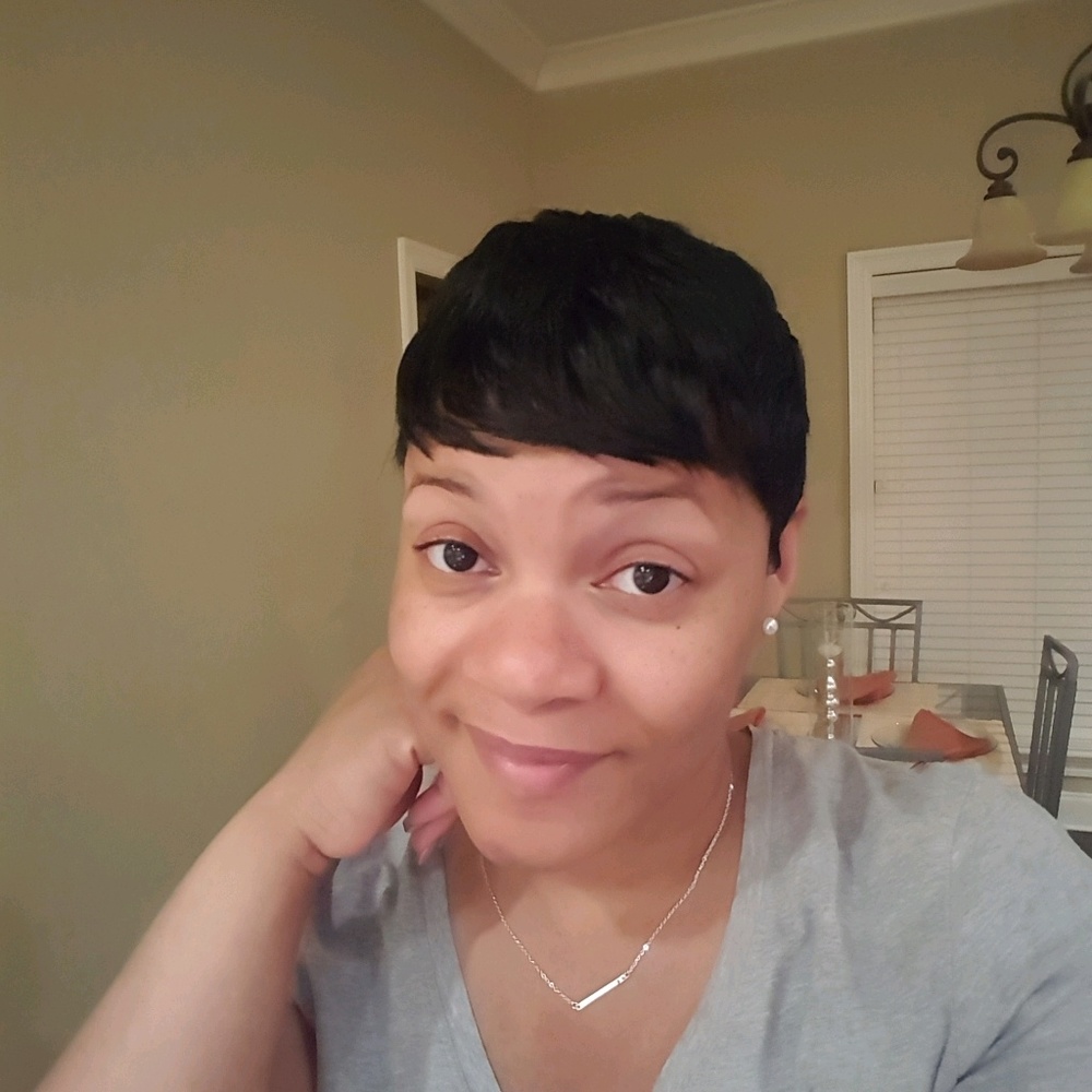 Meet your Posher, Tiara